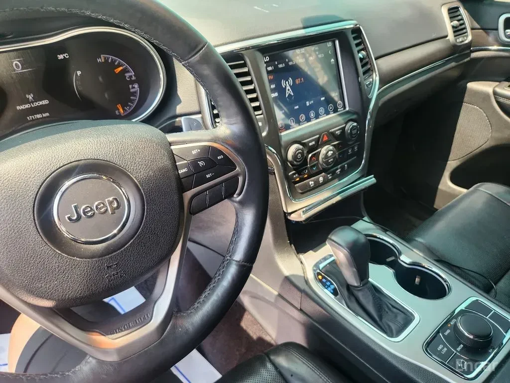 Jeep Grand cherokee 3.6* V6* 8ZF* �������* ���������* ������* ������*  | Mobile.bg � ����������� 10