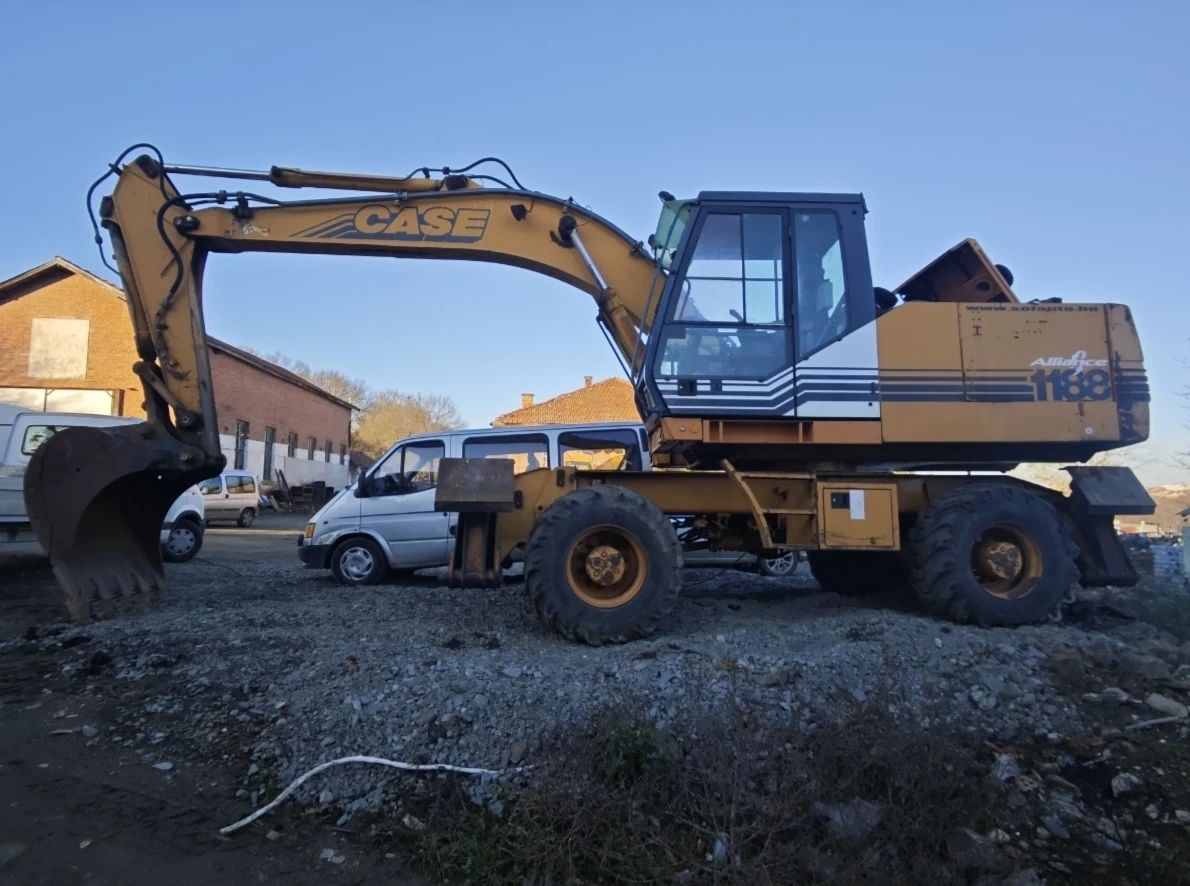 Багер Case 1188-P, снимка 1