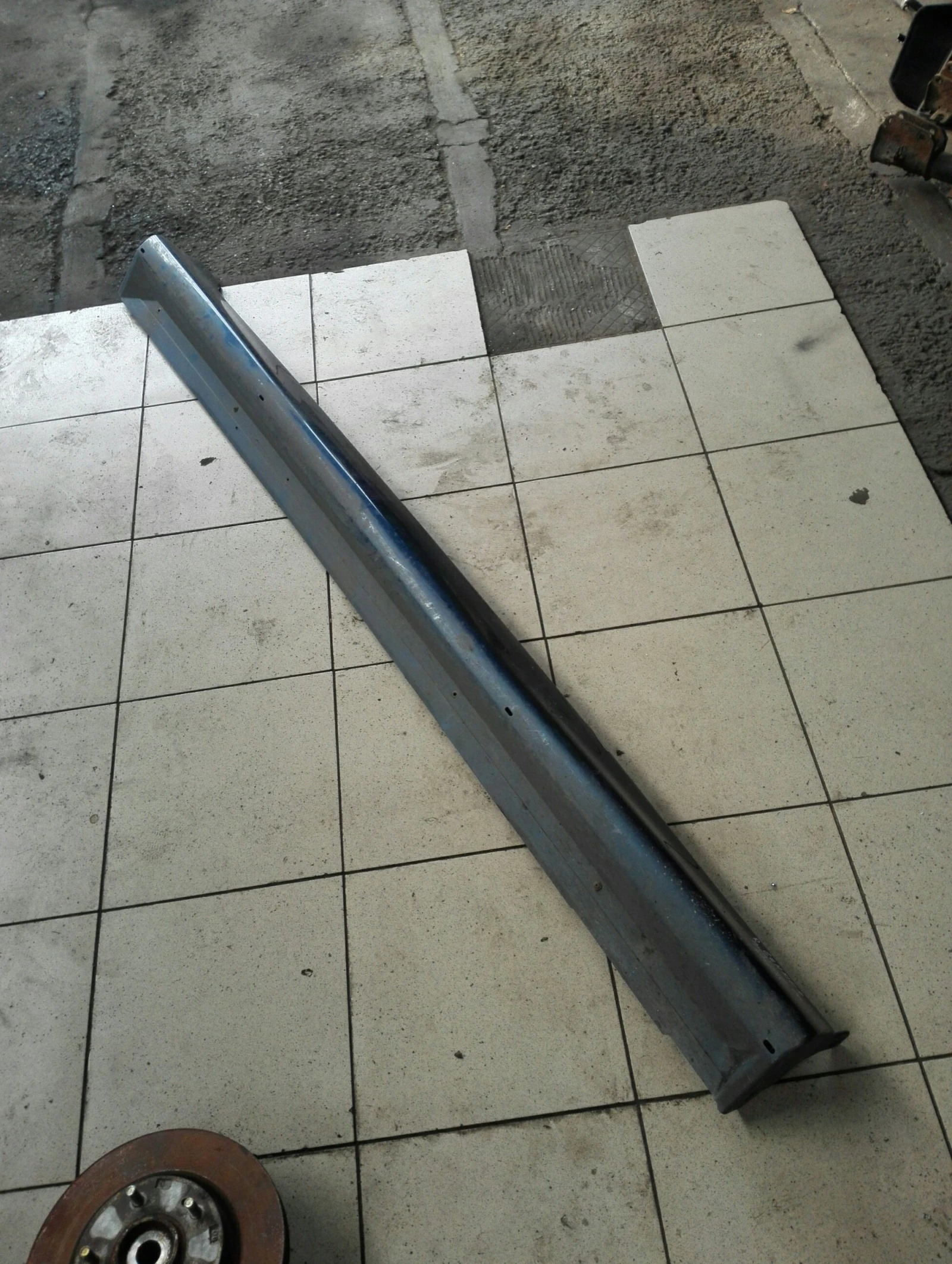 праг външен десен Мицубиши Лансер комби