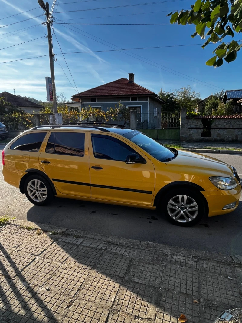 Skoda Octavia, снимка 11 - Автомобили и джипове - 45594119