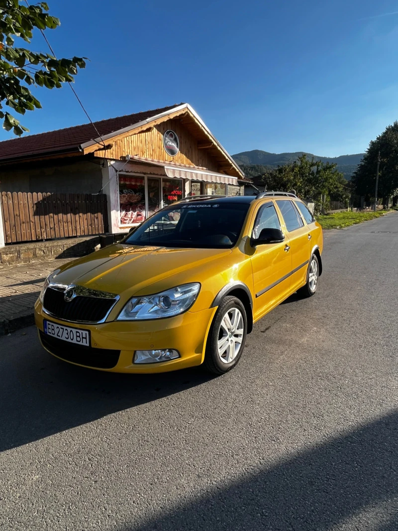 Skoda Octavia, снимка 12 - Автомобили и джипове - 45594119