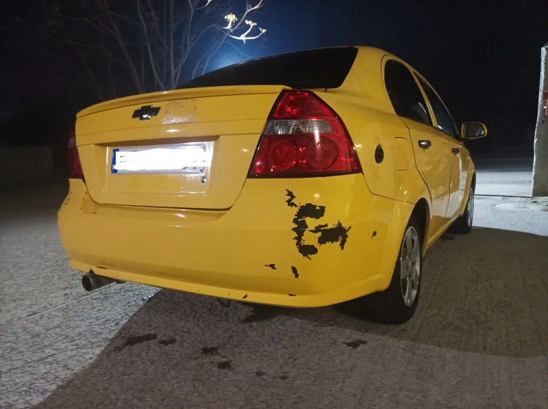 Chevrolet Aveo 1400, снимка 5 - Автомобили и джипове - 47885484