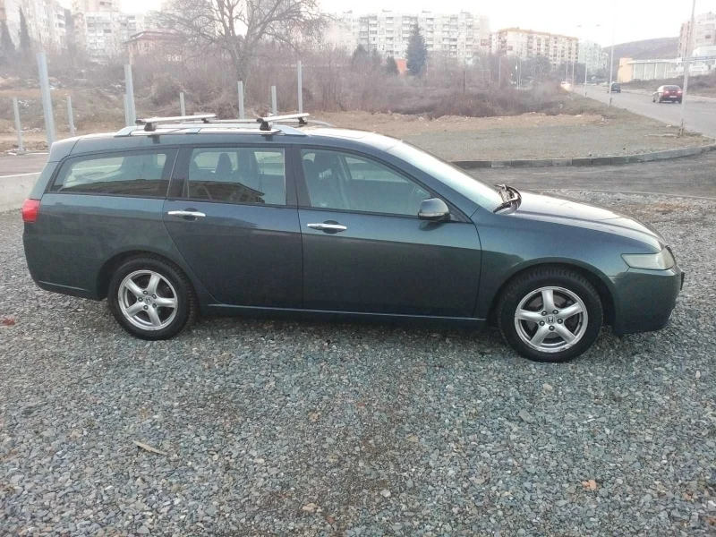 Honda Accord Tourer, снимка 2 - Автомобили и джипове - 48080302