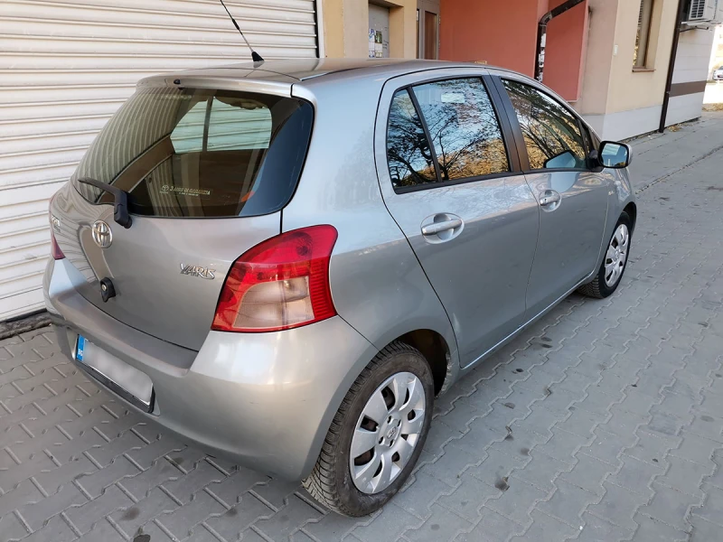 Toyota Yaris 1.4 D-4D (90 Hp), снимка 2 - Автомобили и джипове - 48433262