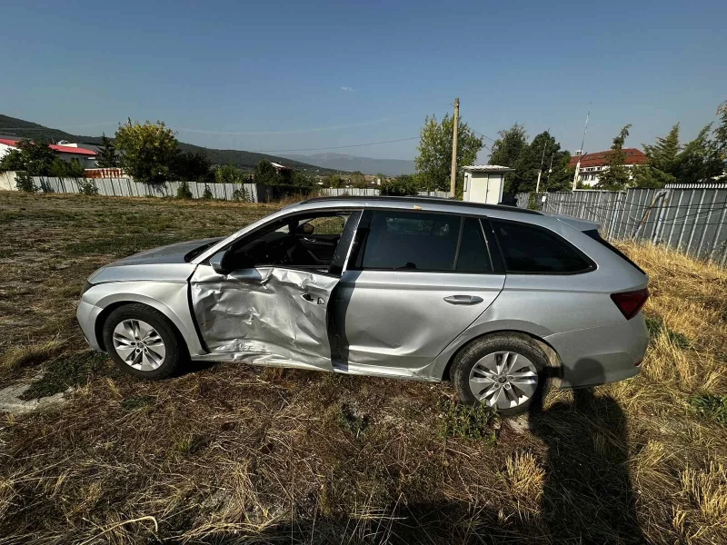 Skoda Octavia, снимка 8 - Автомобили и джипове - 48620463