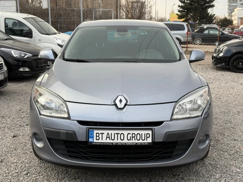 Renault Megane 1.6i 80000km * * 1-СОБСТВЕНИК * * ПЪЛНА ИСТОРИЯ* *, снимка 3 - Автомобили и джипове - 48948665