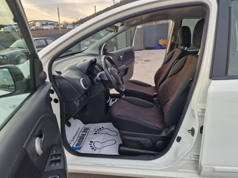 Nissan Note 1.4I FACE , снимка 8 - Автомобили и джипове - 49131950