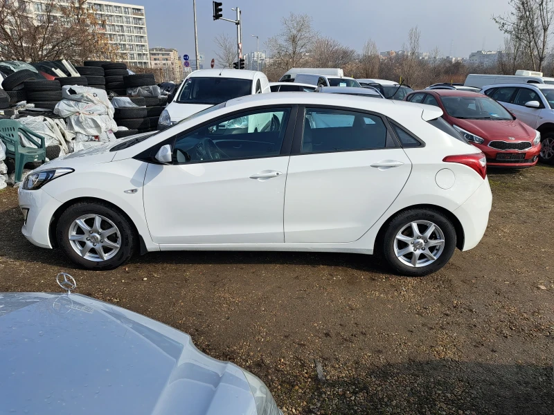 Hyundai I30 1.4 i - 100 KS., снимка 3 - Автомобили и джипове - 49282799