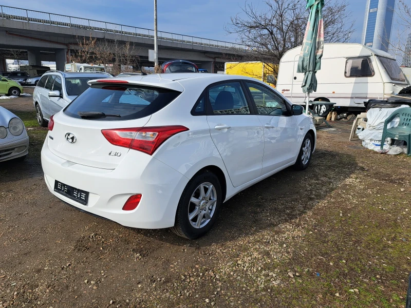 Hyundai I30 1.4 i - 100 KS., снимка 6 - Автомобили и джипове - 49282799