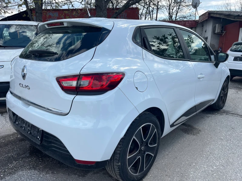 Renault Clio 1.2 Газ, снимка 3 - Автомобили и джипове - 49826411