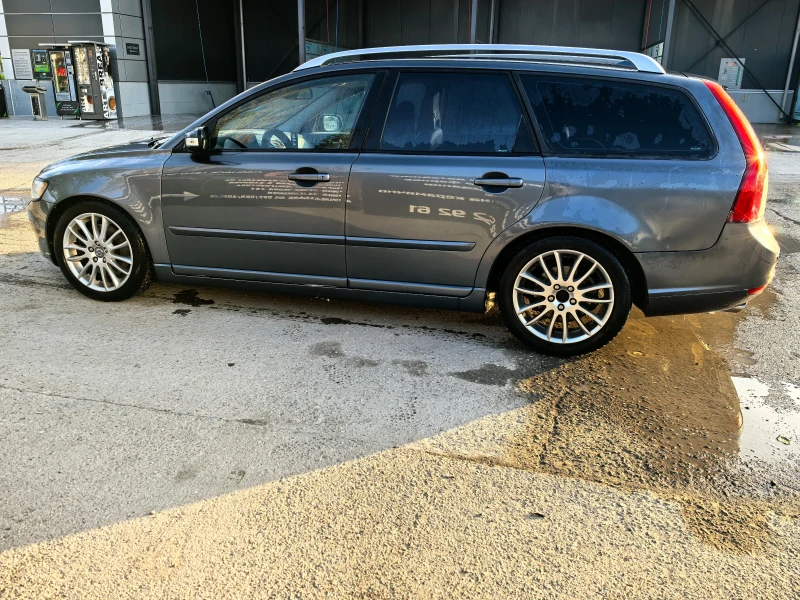 Volvo V50 D5, снимка 7 - Автомобили и джипове - 52590694