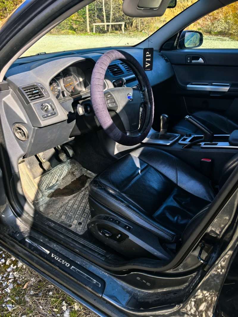 Volvo V50 D5, снимка 9 - Автомобили и джипове - 52590694