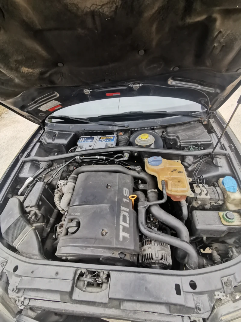 Audi A4 1.9TDI AFN 110к.с., снимка 11 - Автомобили и джипове - 52014730