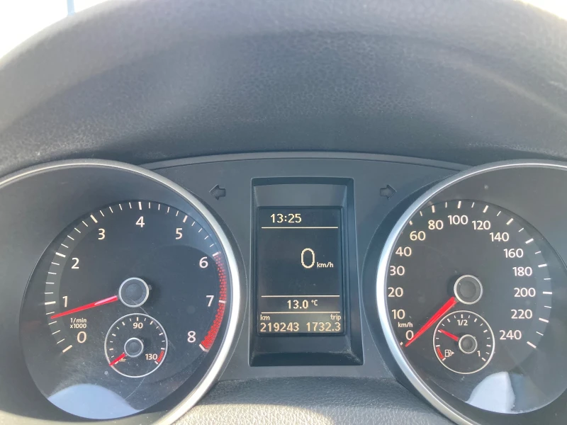 VW Golf Variant 1.4 TSI, снимка 14 - Автомобили и джипове - 52897566