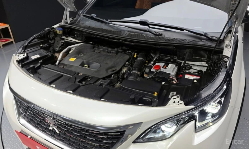 Peugeot 5008, снимка 6 - Автомобили и джипове - 52998450