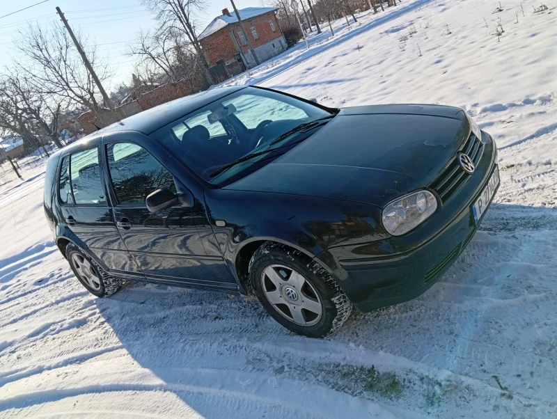 VW Golf 1.9 tdi 110, снимка 16 - Автомобили и джипове - 53232183