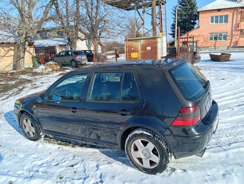 VW Golf 1.9 tdi 110, снимка 14 - Автомобили и джипове - 53232183