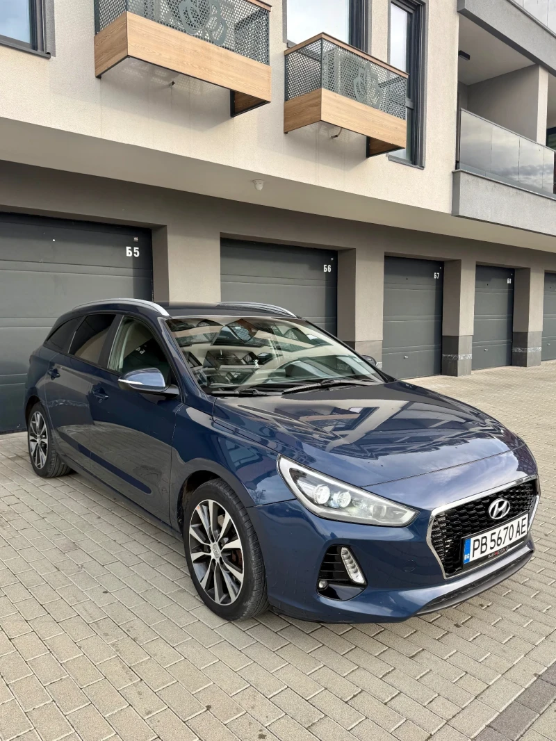 Hyundai I30 1.6, снимка 3 - Автомобили и джипове - 53261168