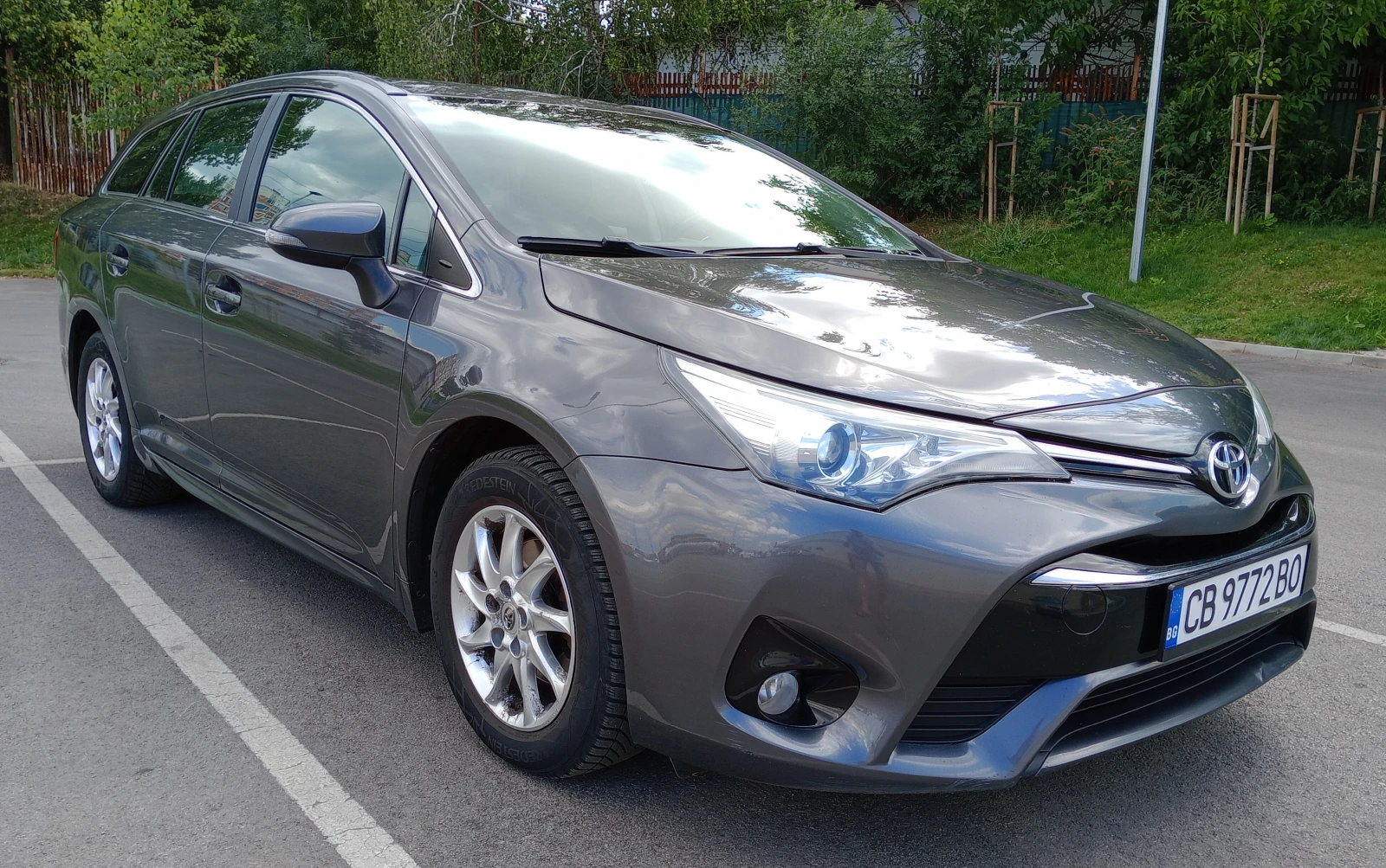 Toyota Avensis 1.6 D-4D  - изображение 3