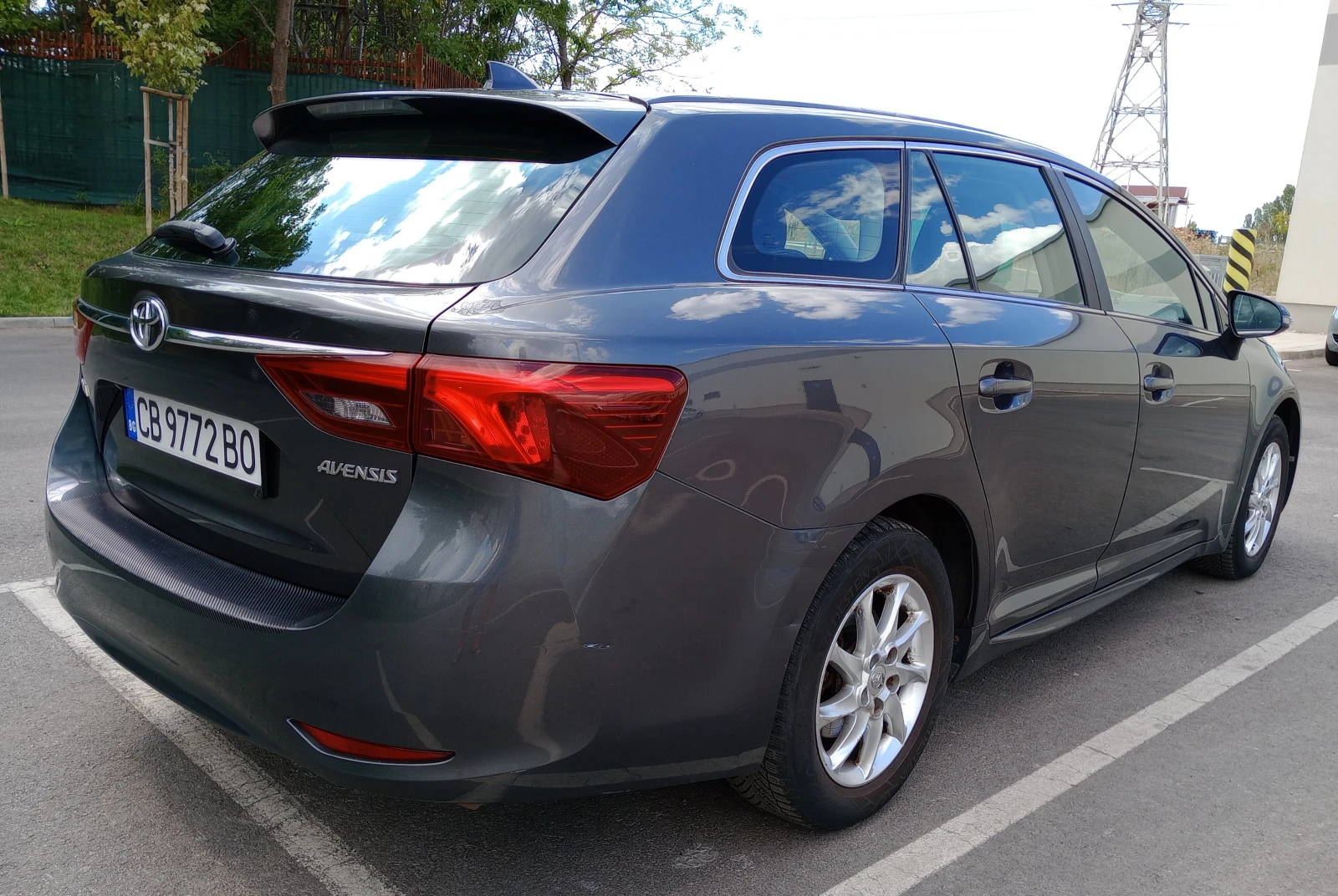 Toyota Avensis 1.6 D-4D  - изображение 4