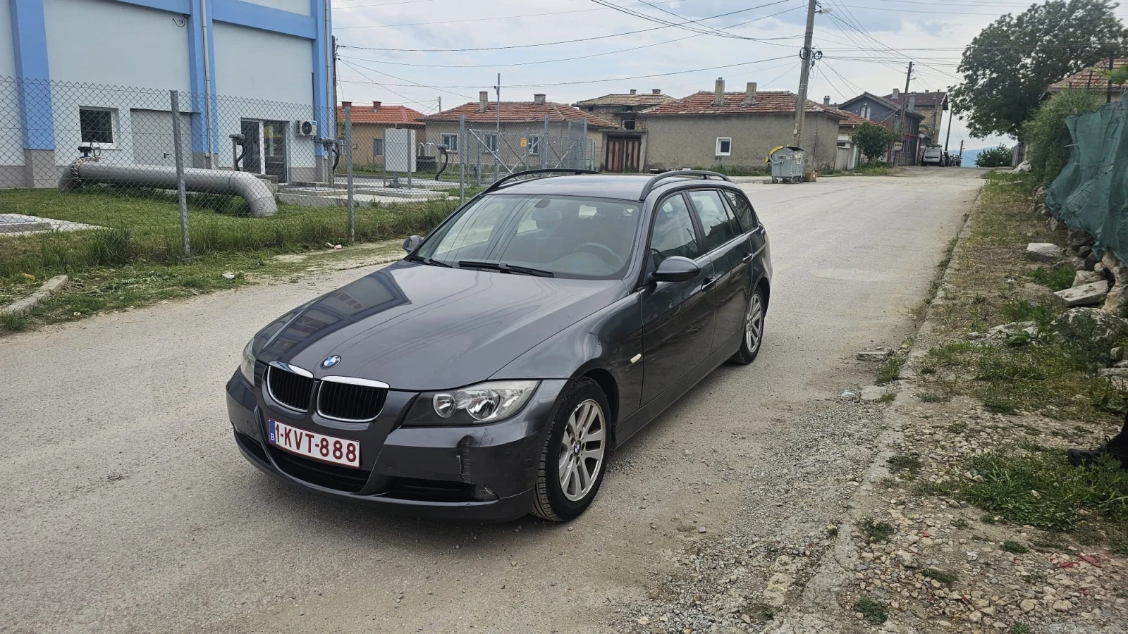 BMW 320  - изображение 8