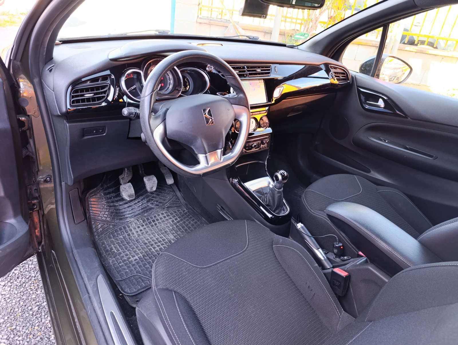 Citroen DS3 1.6HDI 93k.c. - изображение 5