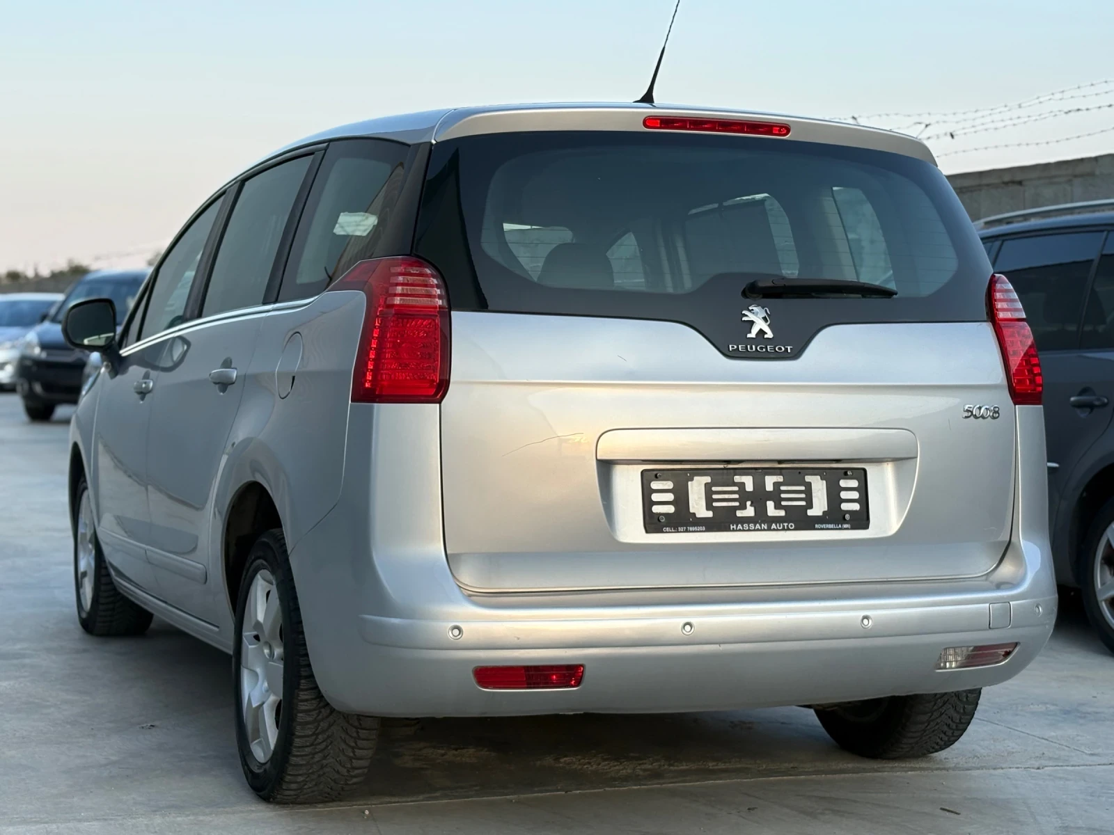 Peugeot 5008 1.6 HDI* Facelift* LED* EURO5B* 112кс*  - изображение 5