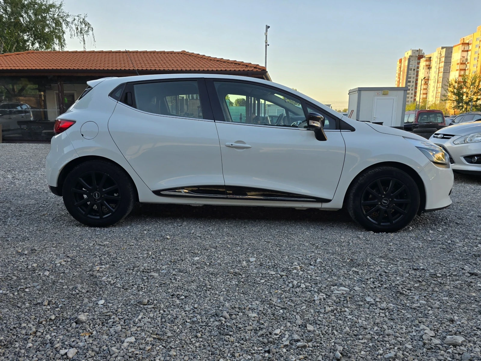 Renault Clio 0.9T - изображение 7