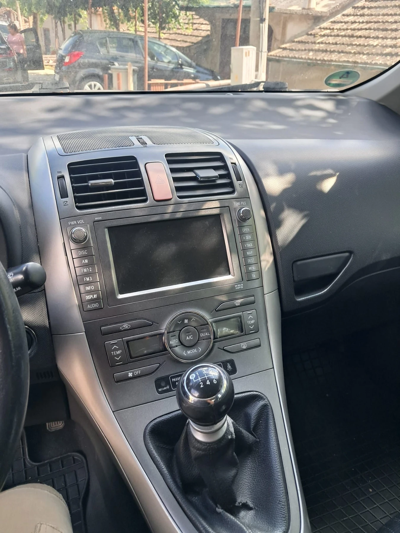 Toyota Auris D4D - изображение 9
