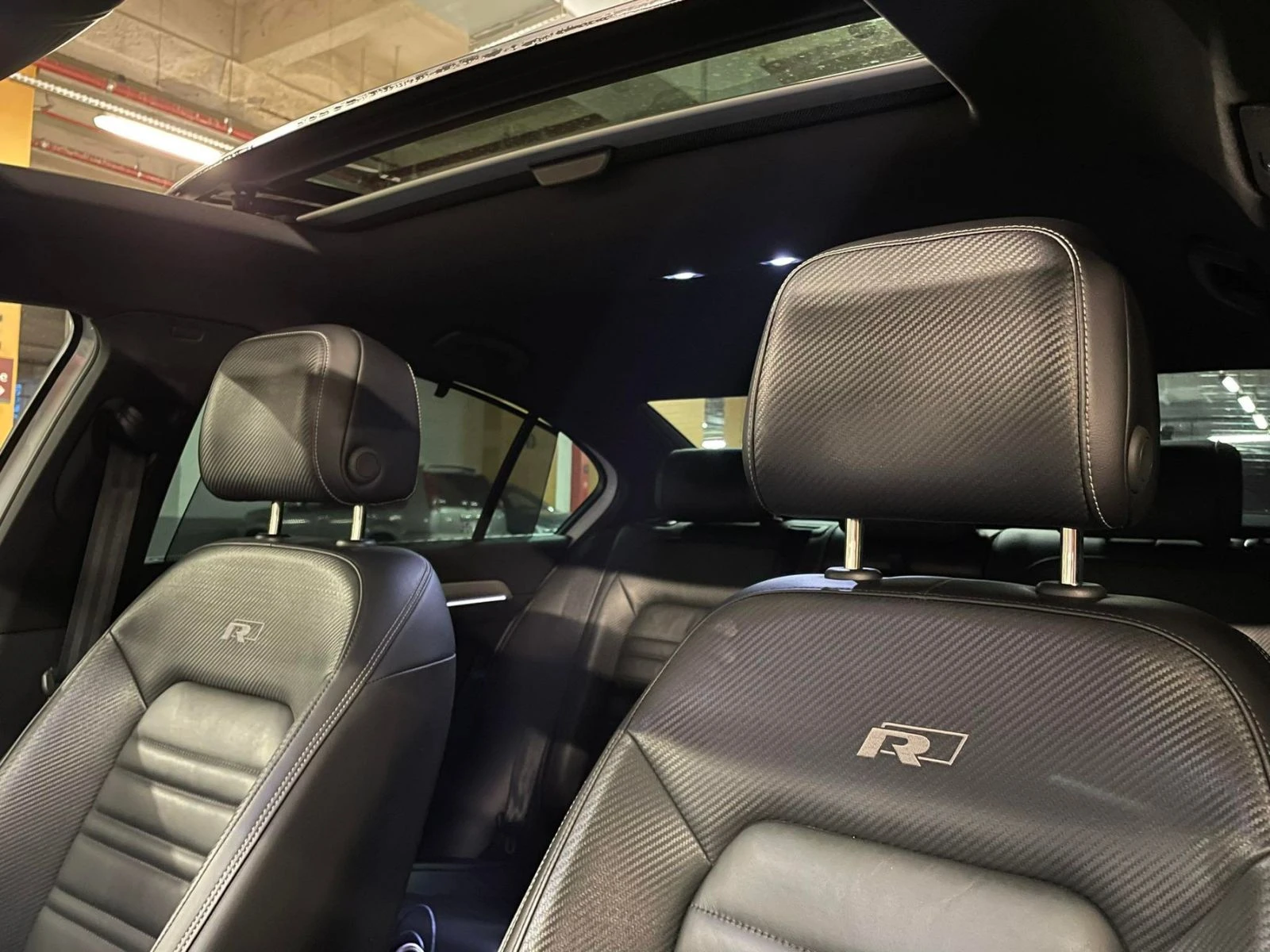 VW Passat R-LINE | Mobile.bg   14