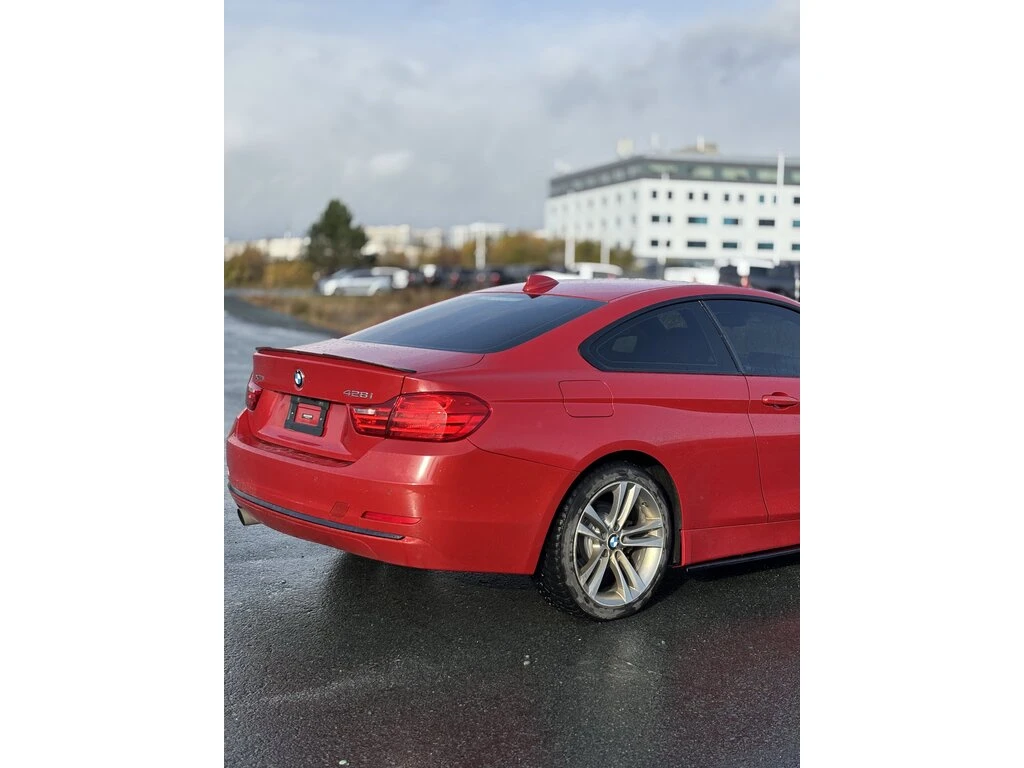 BMW 428 4 Series 428i xDrive* Шибидах* Подгрев на волана*  - изображение 4