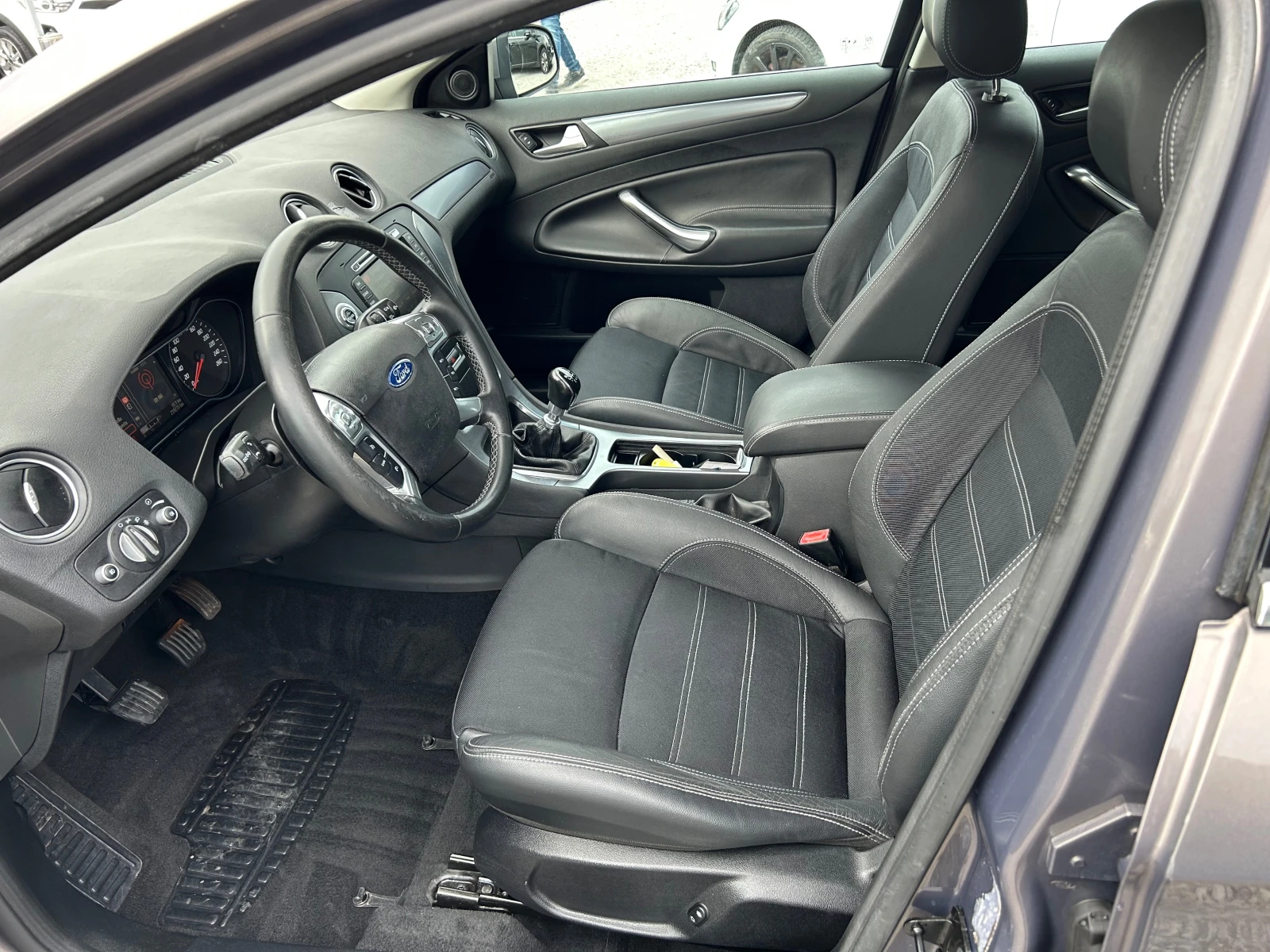 Ford Mondeo 2.0TDCI EURO5B - изображение 9