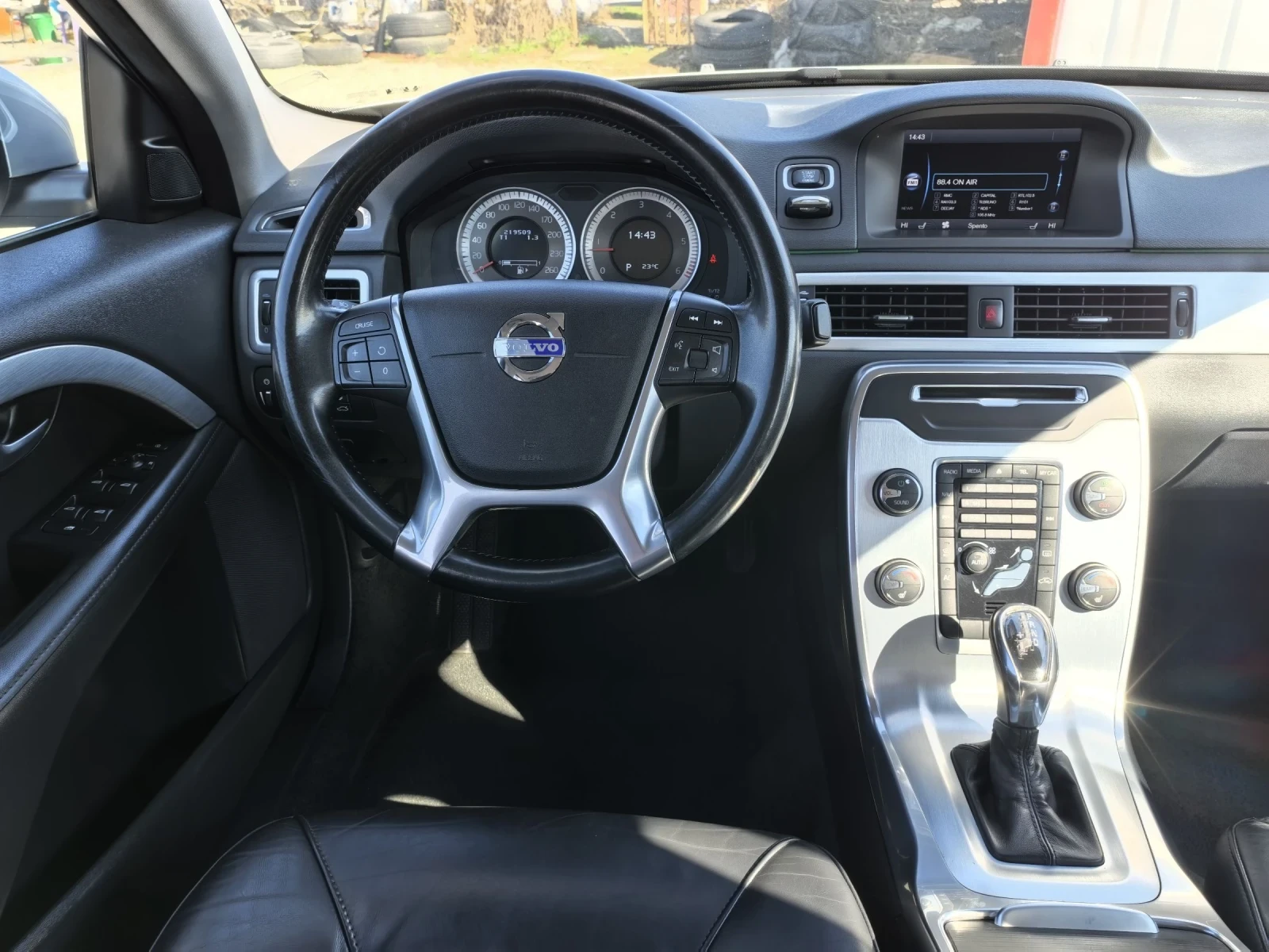 Volvo S80 2.0D4 163к.с* Automatic* Facelift* , снимка 10 - Автомобили и джипове - 53737954