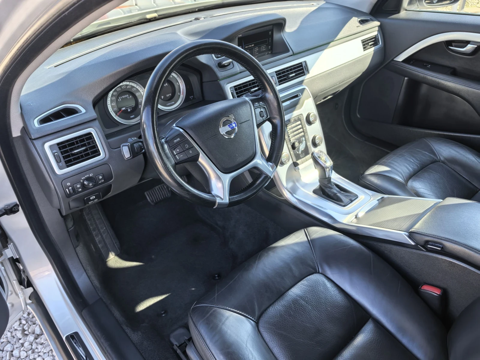 Volvo S80 2.0D4 163к.с* Automatic* Facelift* , снимка 14 - Автомобили и джипове - 53737954