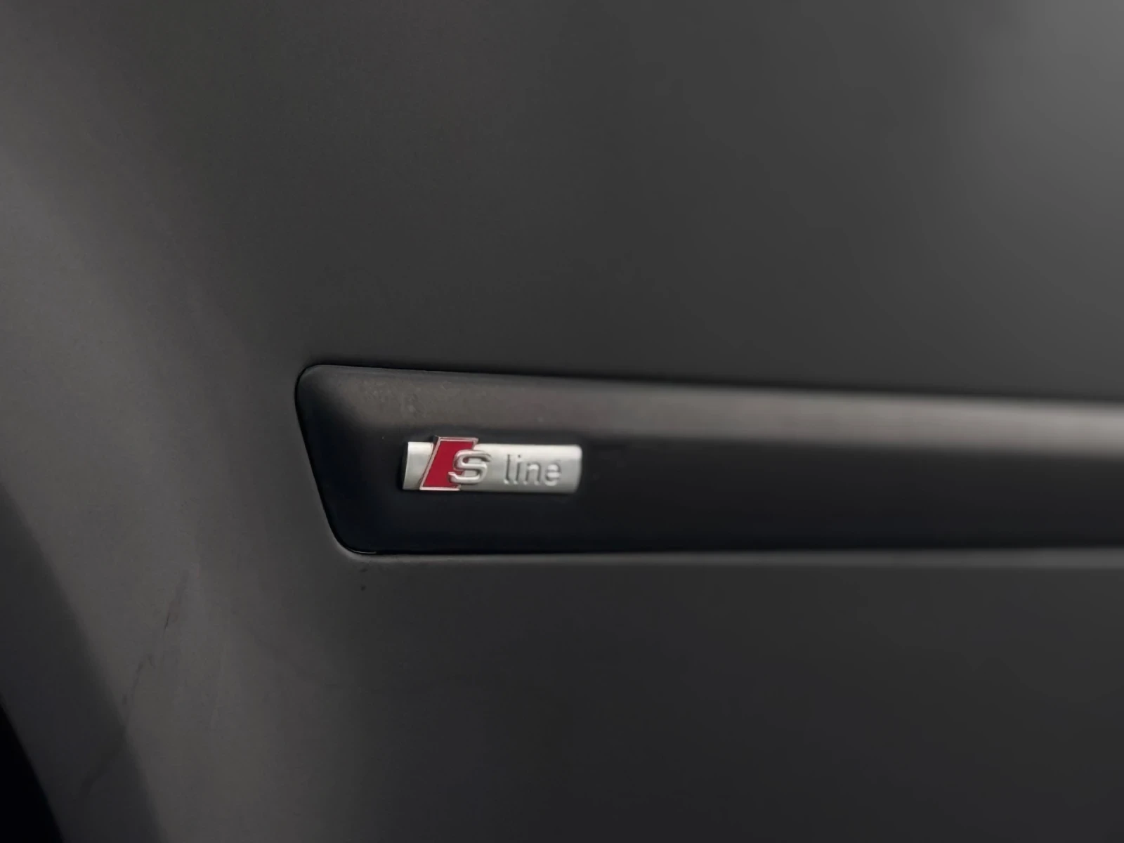 Audi A3 2.0TDI S-line, снимка 7 - Автомобили и джипове - 54023709