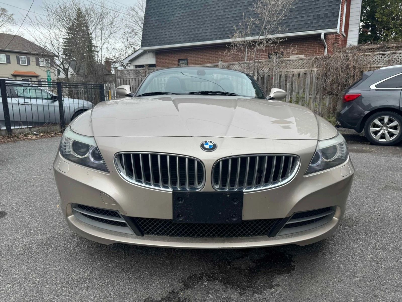 BMW Z4 sDrive35i/Keyless/Camera, снимка 3 - Автомобили и джипове - 54394088
