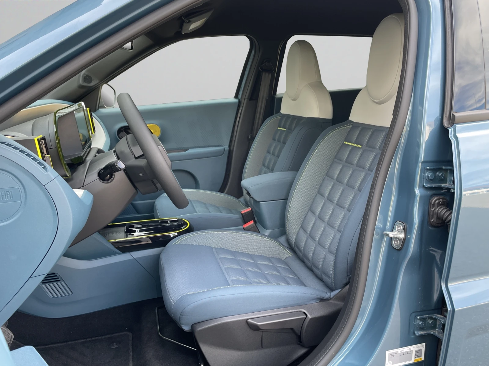 Fiat Grande Panda LA PRIMA 1.2 Hybrid 48V Petrol 110 hp | Mobile.bg � ����������� 12