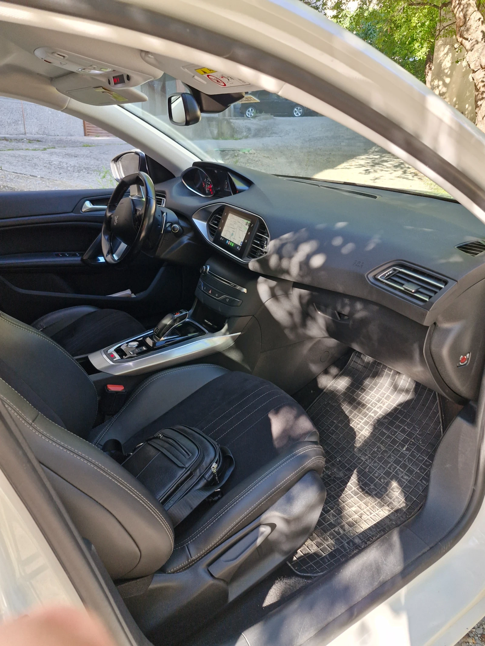Peugeot 308, снимка 5 - Автомобили и джипове - 54739401