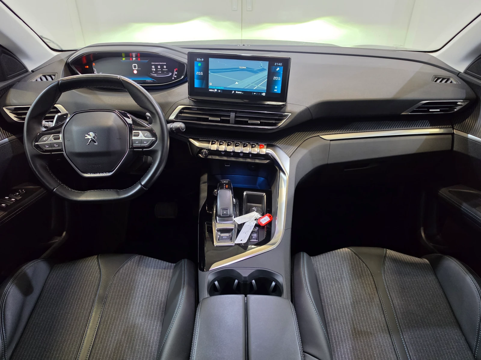Peugeot 3008 1.5 BlueHDI Allure Aut. LED I-Cockpit, снимка 7 - Автомобили и джипове - 55136176