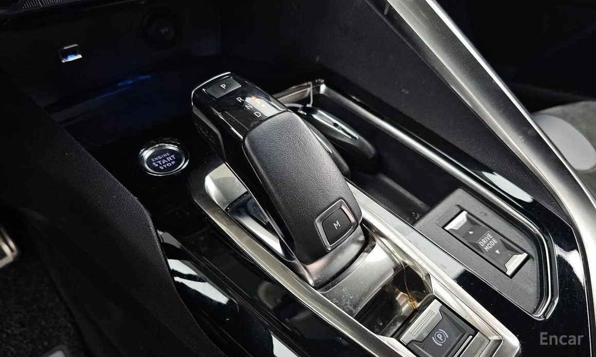 Peugeot 3008, снимка 9 - Автомобили и джипове - 55181532