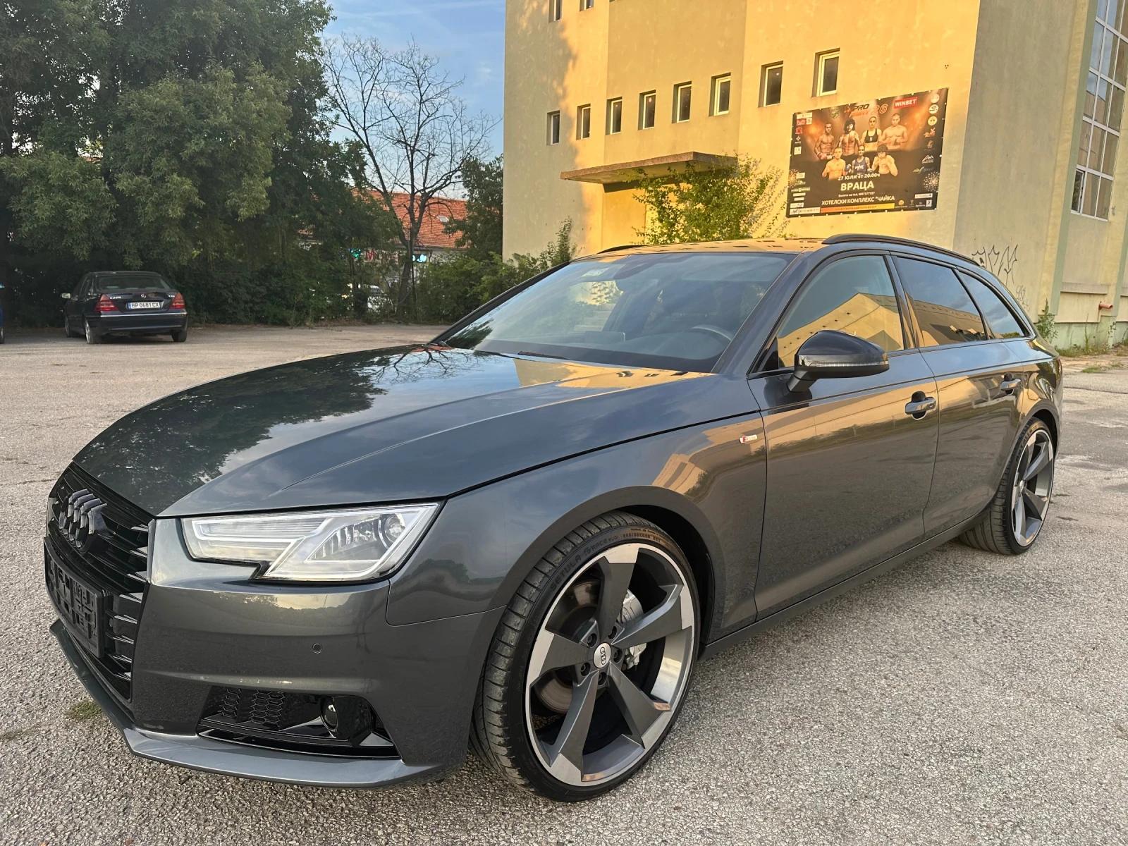 Audi A4 S-line Quattro, снимка 2 - Автомобили и джипове - 55307247
