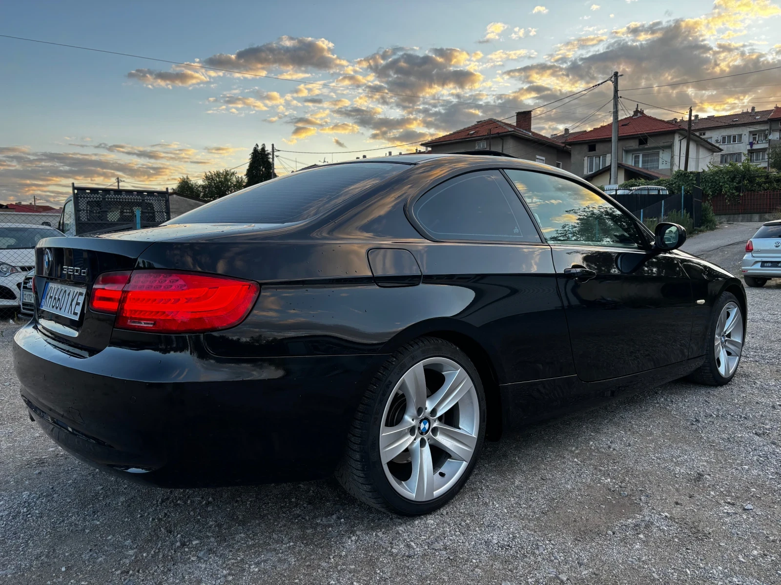 BMW 320 LCI 184hp automatic , снимка 5 - Автомобили и джипове - 55547290