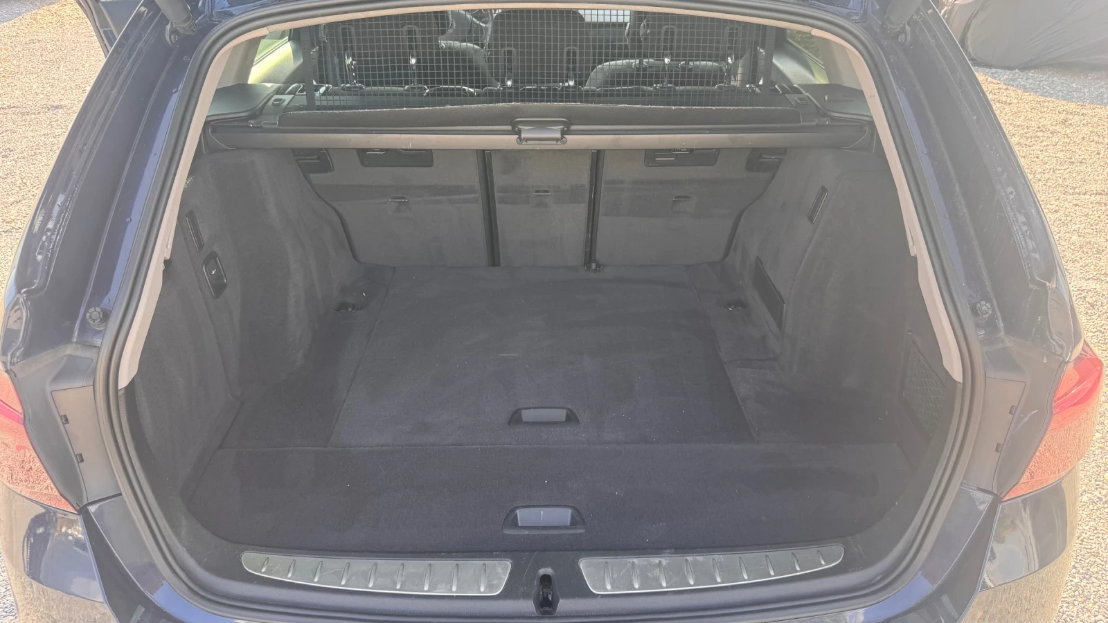 BMW 320 X-drive FACE LIFT , снимка 16 - Автомобили и джипове - 55803730