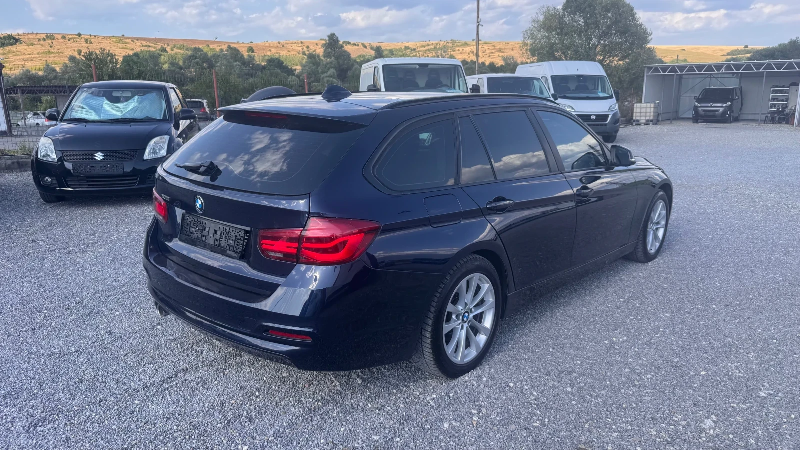 BMW 320 X-drive FACE LIFT , снимка 6 - Автомобили и джипове - 55803730