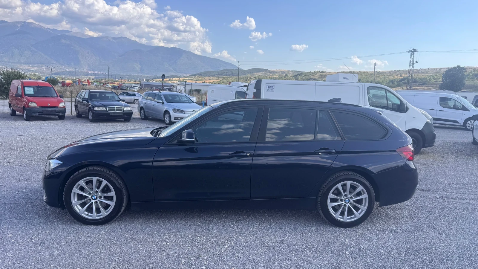 BMW 320 X-drive FACE LIFT , снимка 2 - Автомобили и джипове - 55803730