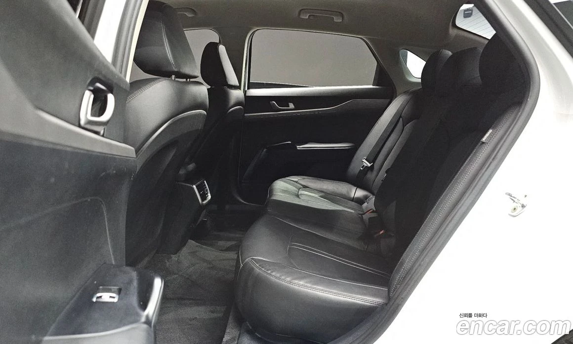 Kia K5 2.0 Trendy, снимка 17 - Автомобили и джипове - 56157277