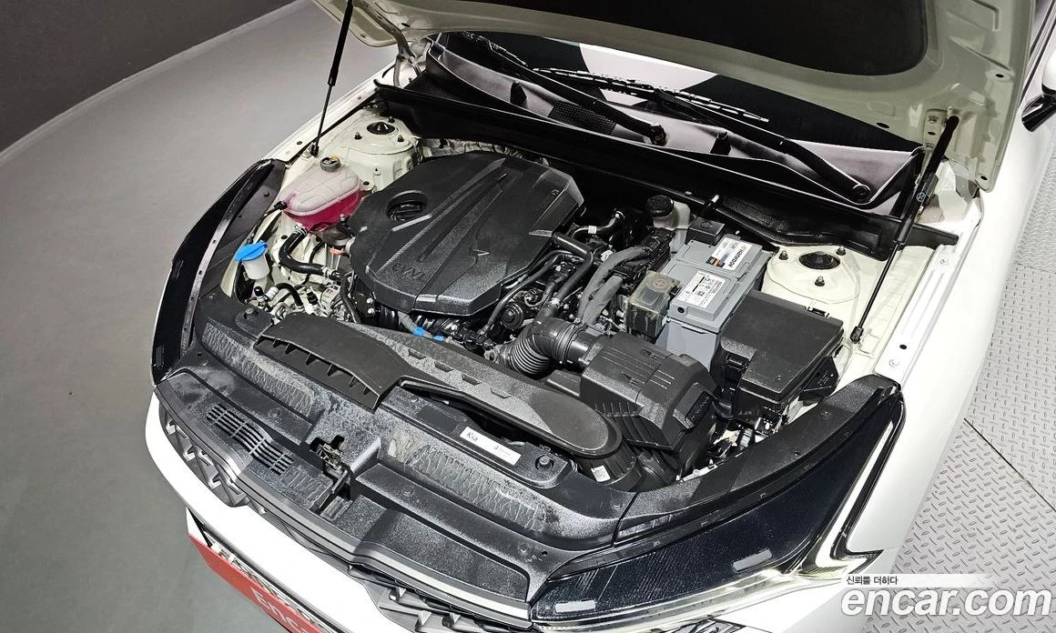 Kia K5 2.0 Trendy, снимка 6 - Автомобили и джипове - 56157277