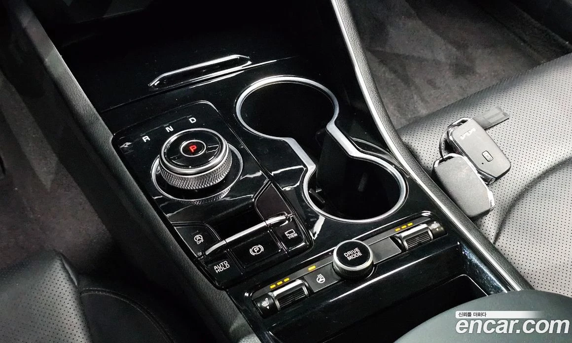 Kia K5 2.0 Trendy, снимка 12 - Автомобили и джипове - 56157277