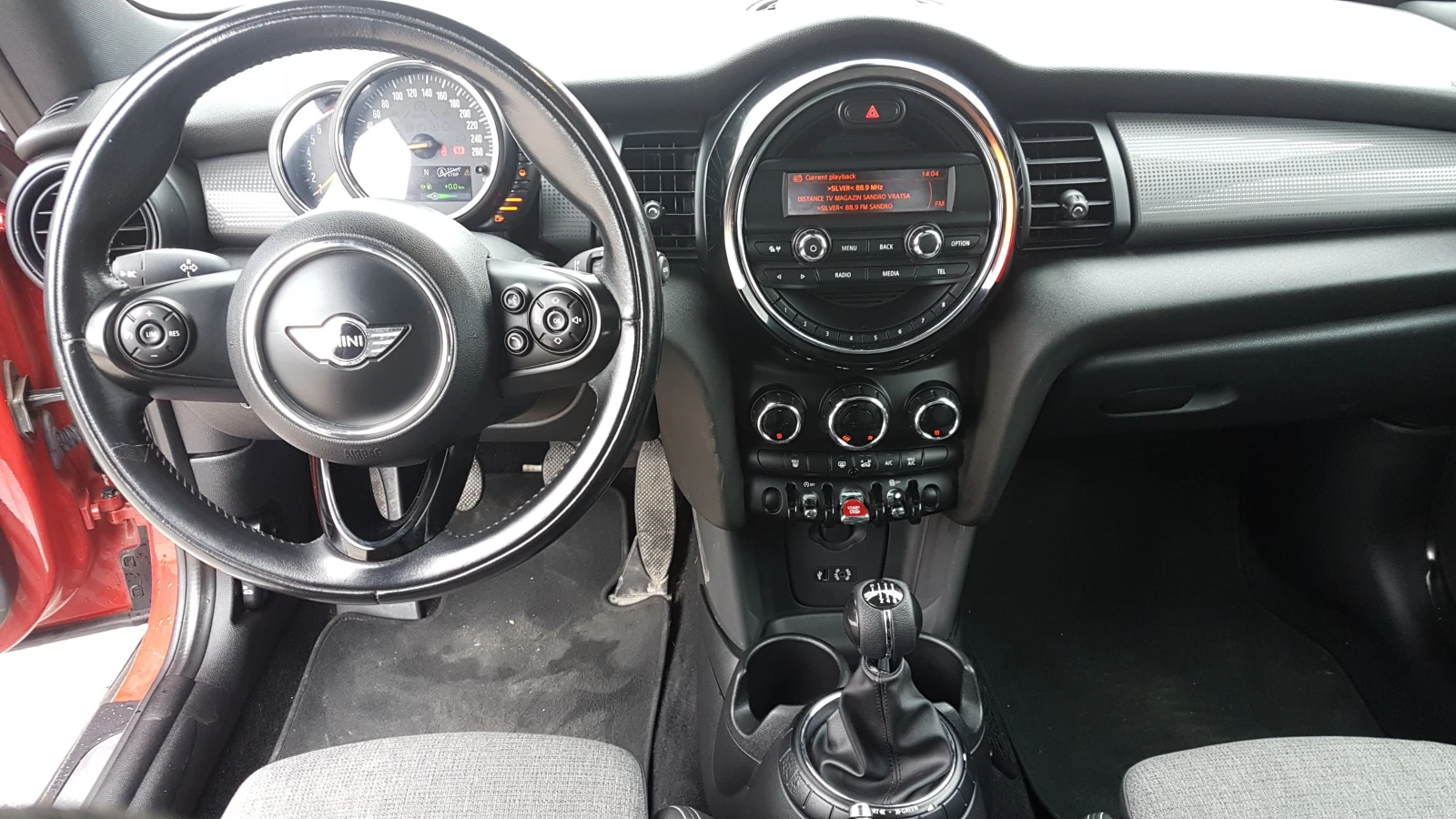 Mini Cooper 1.2 T 102кс, снимка 14 - Автомобили и джипове - 56679592