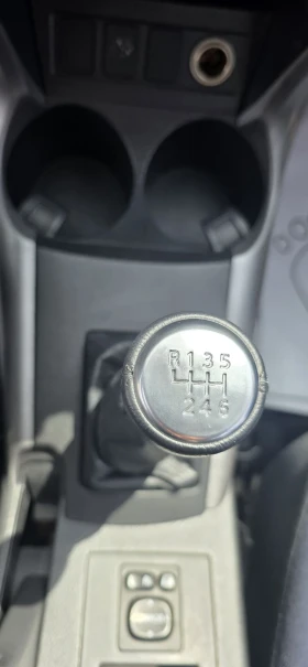 Toyota Rav4 2.2 D-4D / 6ск / 4x4, снимка 11